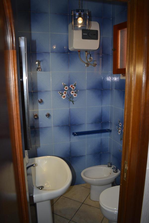 Casa Vacanza Pietro E Nina Lecce Ngoại thất bức ảnh