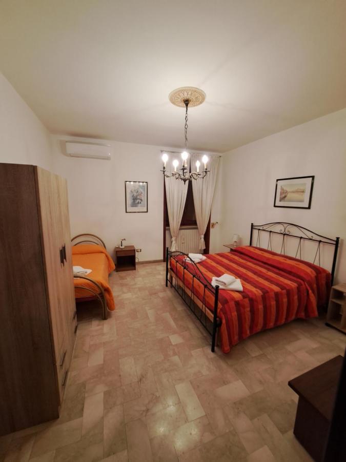 Casa Vacanza Pietro E Nina Lecce Ngoại thất bức ảnh